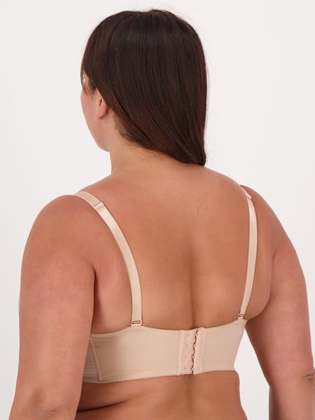 How to Find the Perfect Strapless Bra for Large Breasts? - Lucy's Boudoir