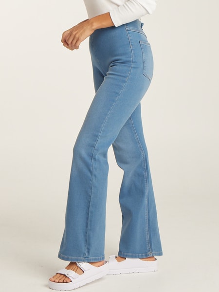 Soft Touch Flare Jegging