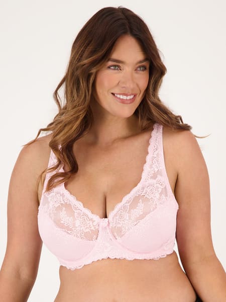 Stephanie Fuller Busted Lace Underwire Bra